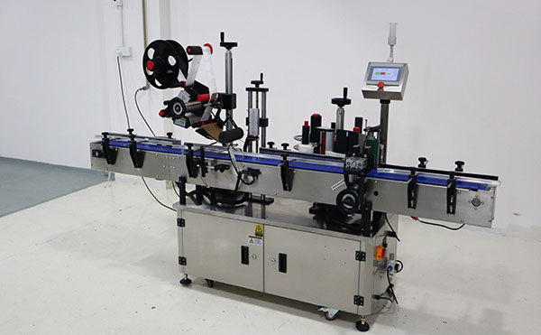 全自動(dòng)轉(zhuǎn)角貼標(biāo)機(jī),轉(zhuǎn)角貼標(biāo)機(jī),貼標(biāo)機(jī)廠家,高臻智能